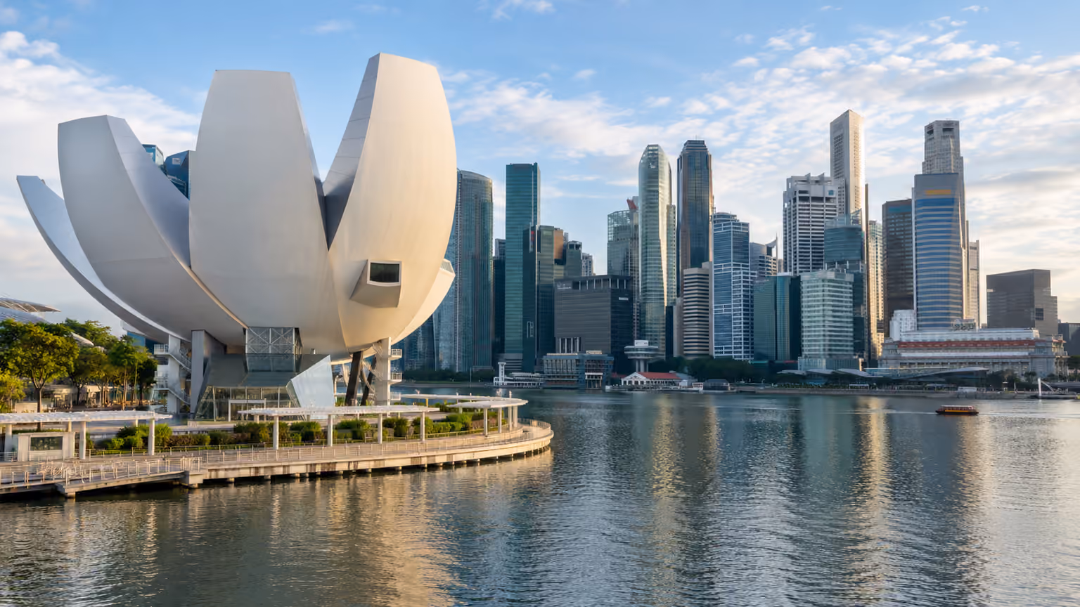 The white lotus-shaped ArtScience Museum beside Marina Bay in Singapore