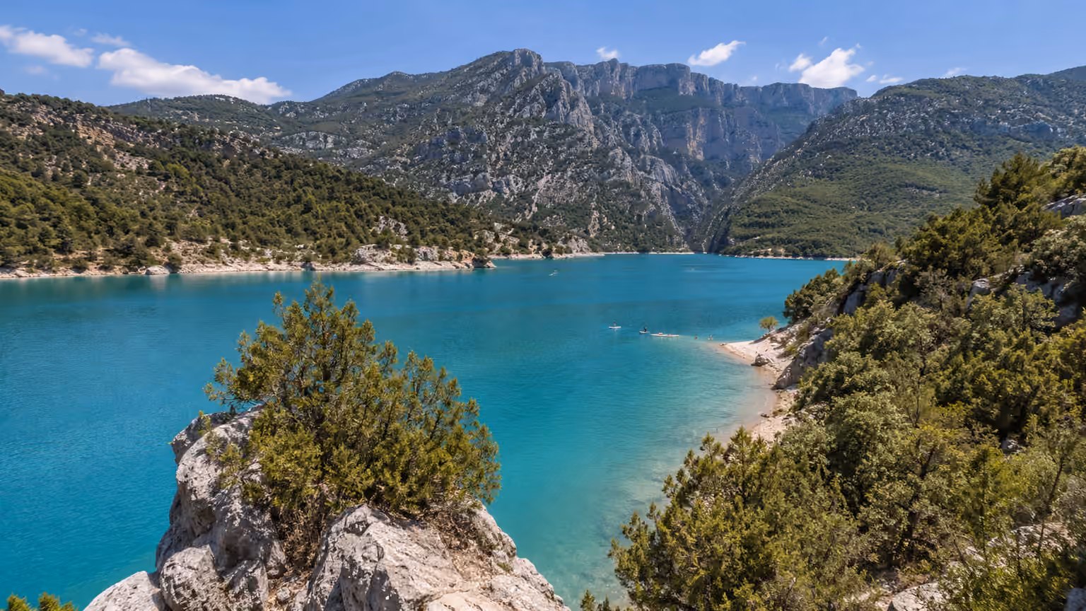 Lake Sainte Croix near the entrance to Verdon Gorge